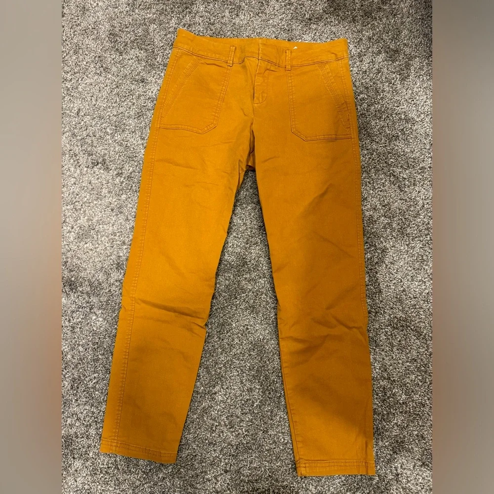 Old Navy Pixie Pants - Picture 1 of 6